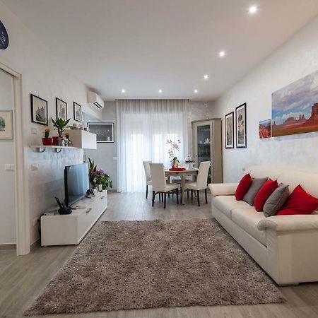 M&M House Appartement Rome Buitenkant foto