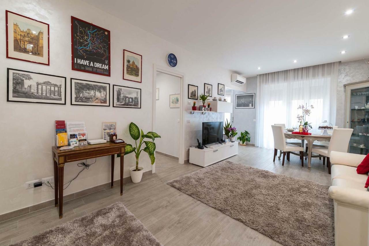 M&M House Appartement Rome Buitenkant foto